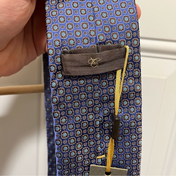 NWT Canali 100% Silk Blue Geometric Tie - Picture 2 of 4